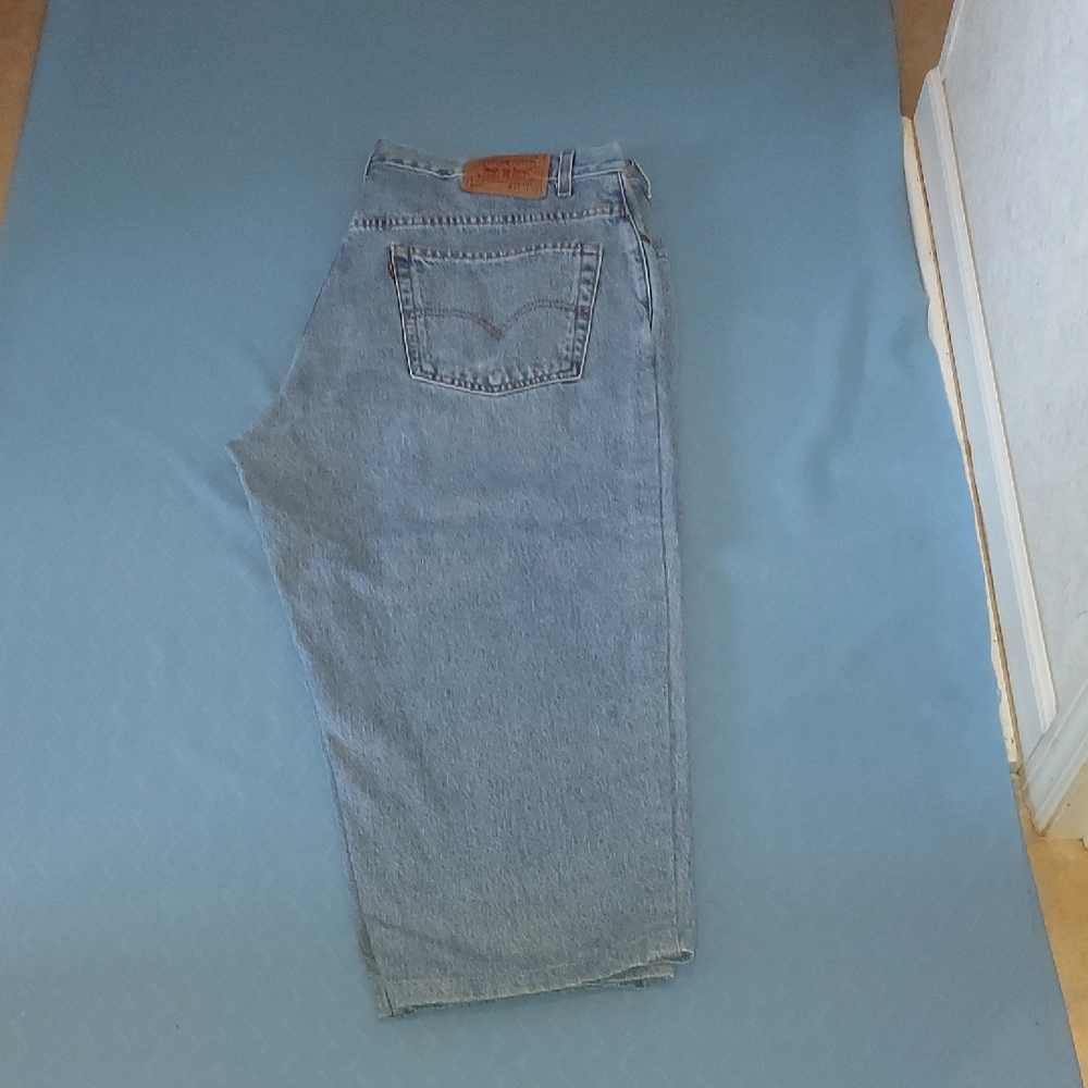 Levi's Classic Light Blue Straight Jeans
